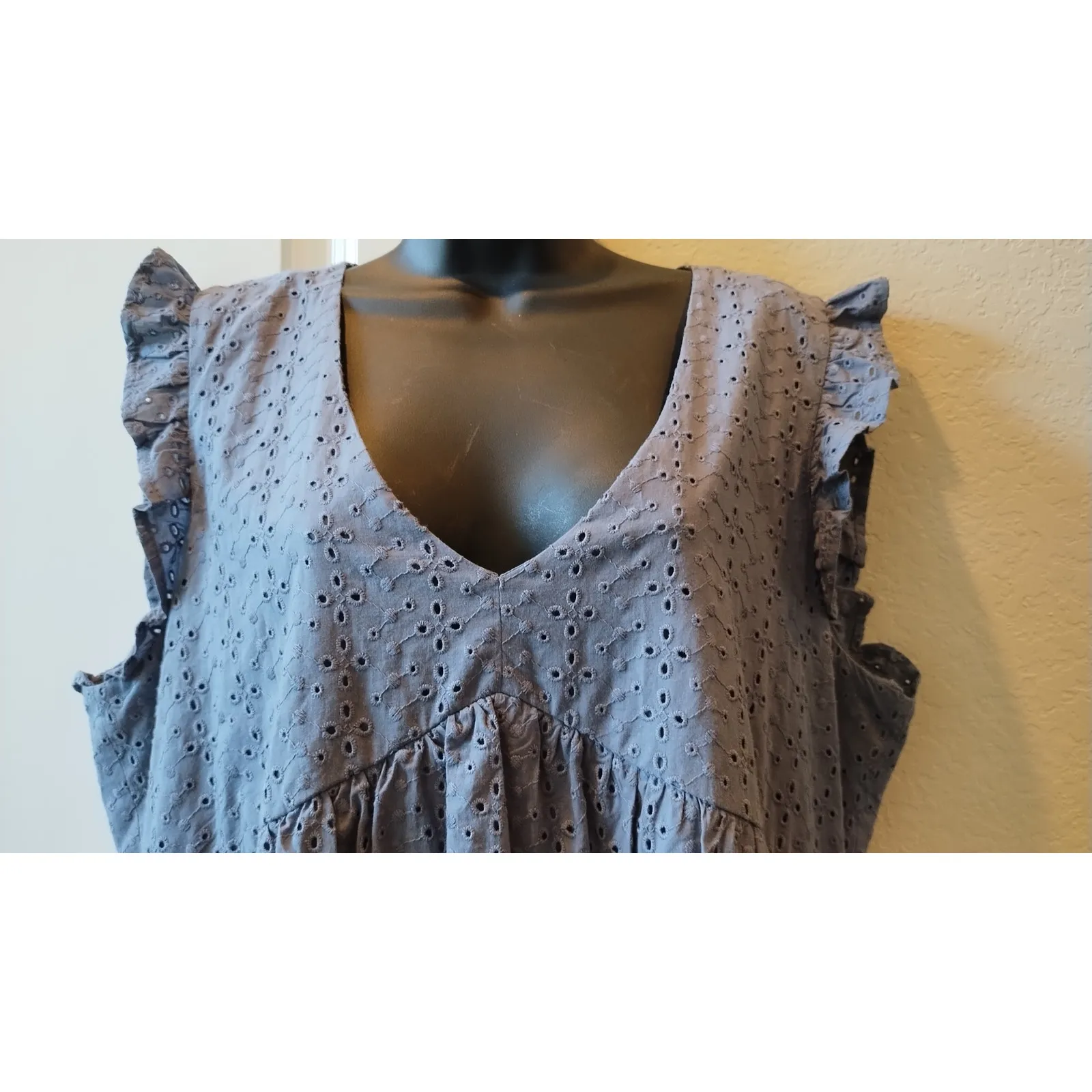 Knox Rose Womens Gray Eyelet Dress V Neck Flutter Sleeve Lined  Sz L - Image 2