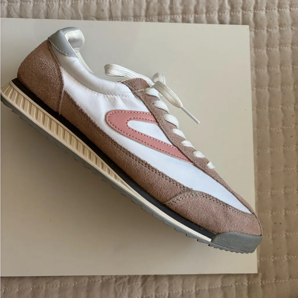 Tretorn Pink and Tan Sneakers - Image 5