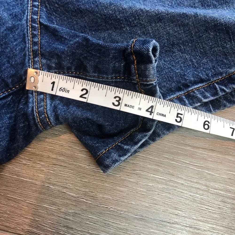 Isabel Maternity By Ingrid & Isabel Over The Belly MIDI Jean Shorts Size Medium - Image 5