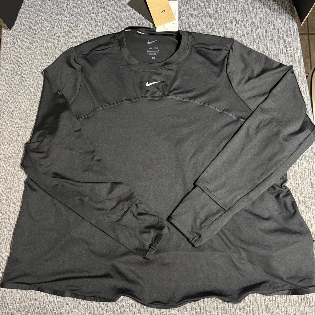 Nike Women’s Dri-Fit Swift Element Long Sleeve Top - Image 5