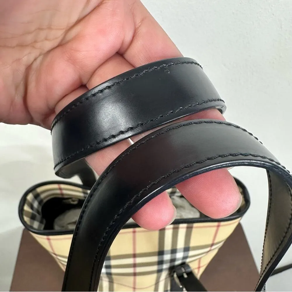 Burberry London Nova Check Classic Plaid Canvas Leather Bucket Bag Purse - Image 14