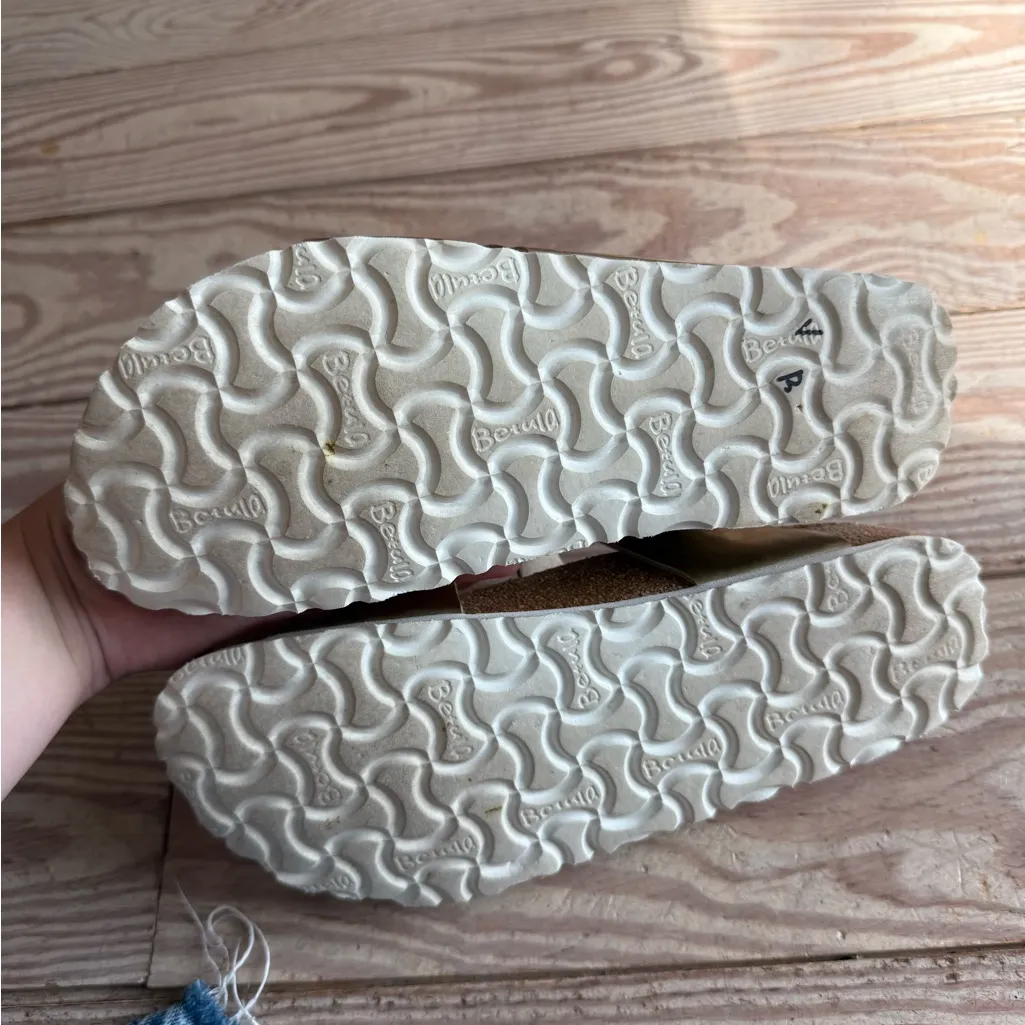 Betula Gold Women's Sandals size 39 - Image 4