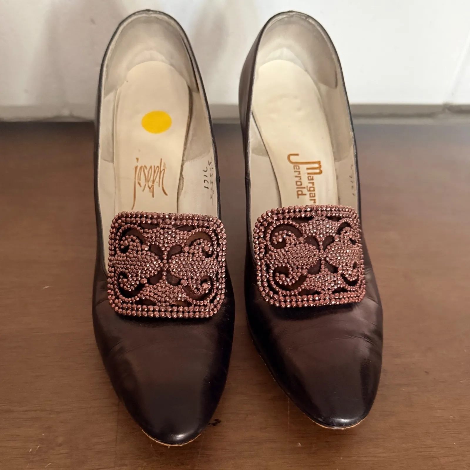 Vintage Joseph A elegant metallic bronze embellished pump heels women's size 6.5 - Image 2