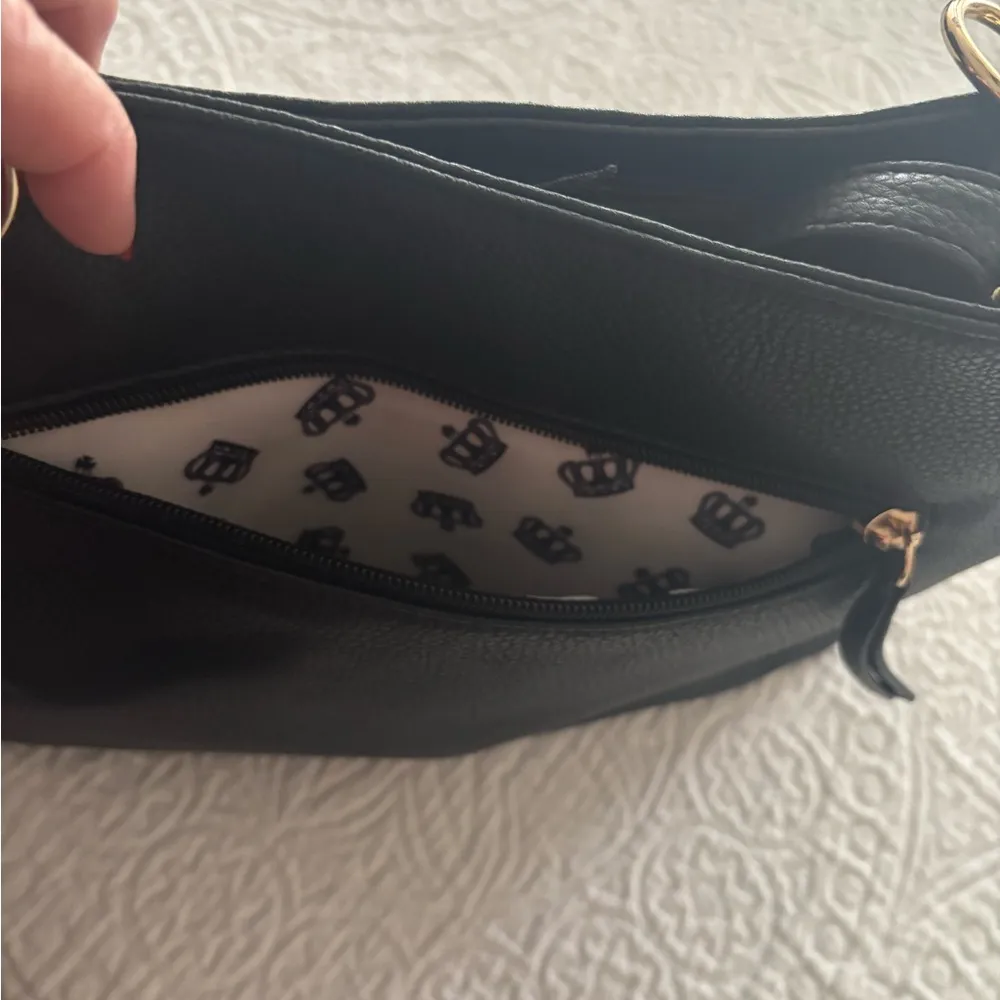 Black Shoulder Bag - Image 10