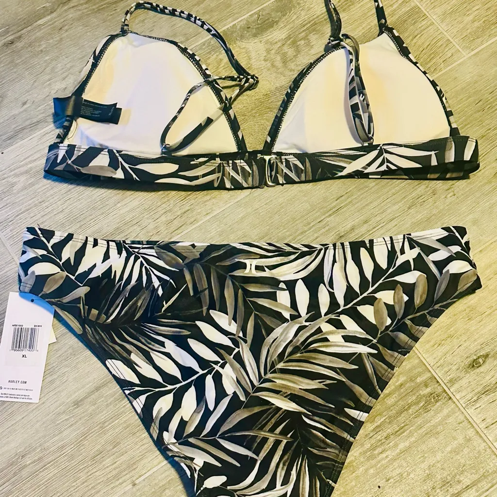 Hurley Tropical Black and White Bikini - Image 2