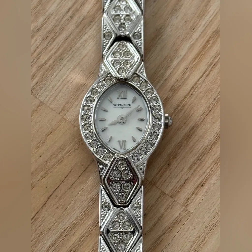 Wittnauer Geneve Longines Swarovski Crystal Rare Ladies Watch Sapphire Crystal Silver - Image 4