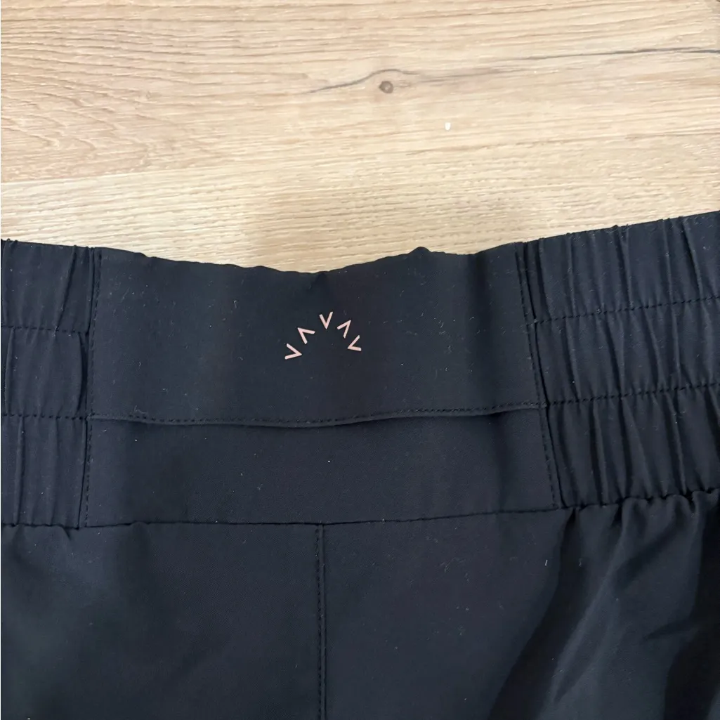 Varley Black Athletic Shorts - Image 7