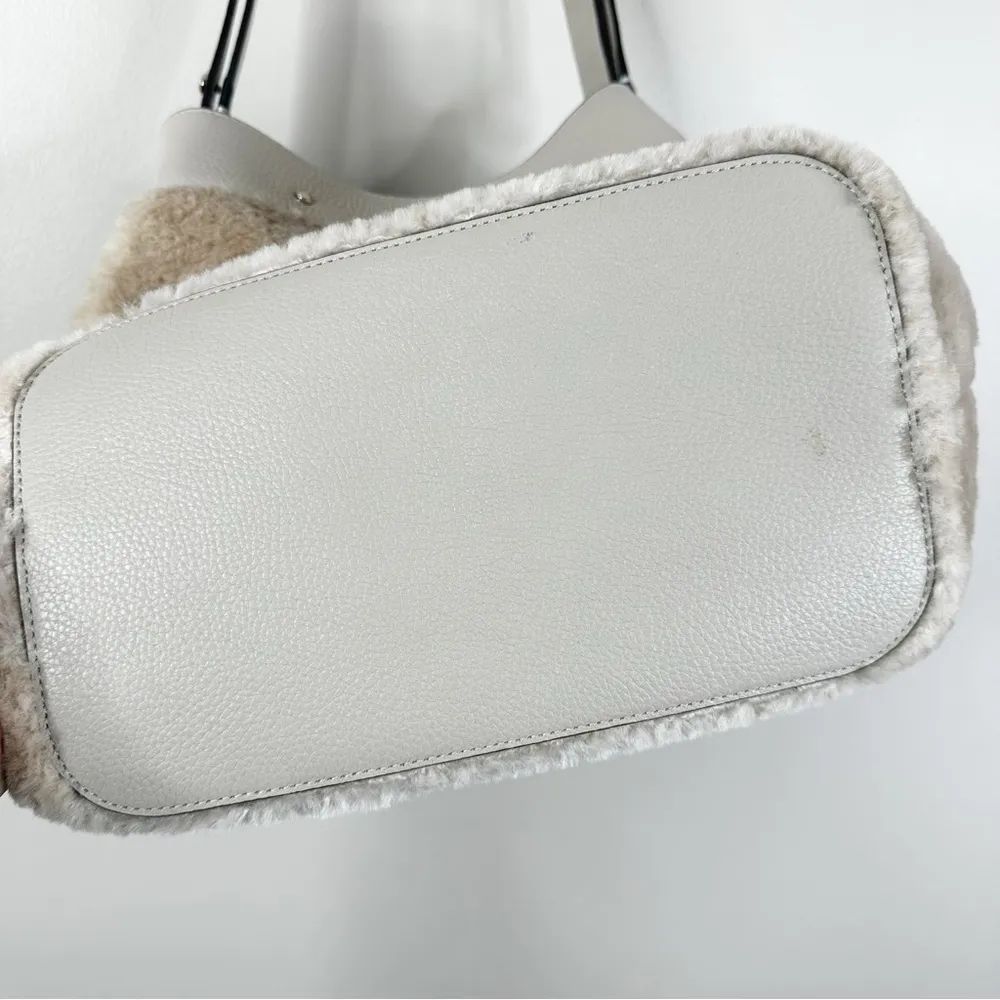 Kate Spade Marti Faux Shearling Bucket Bag Purse Tan Neutral - Image 4