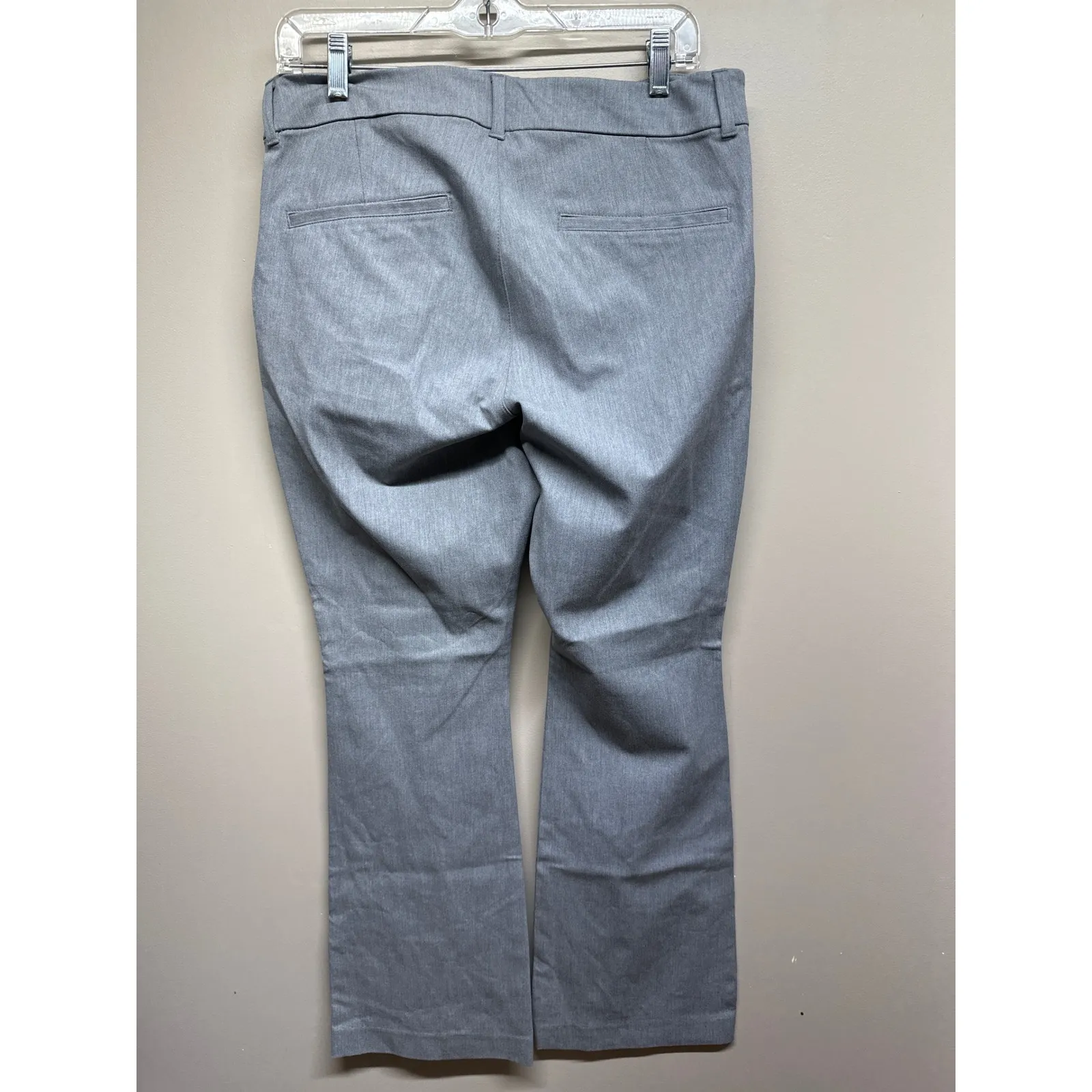 Old Navy High Rise Pixie Flare Secret Smooth Pockets Pants Gray Size 12 Petite - Image 4