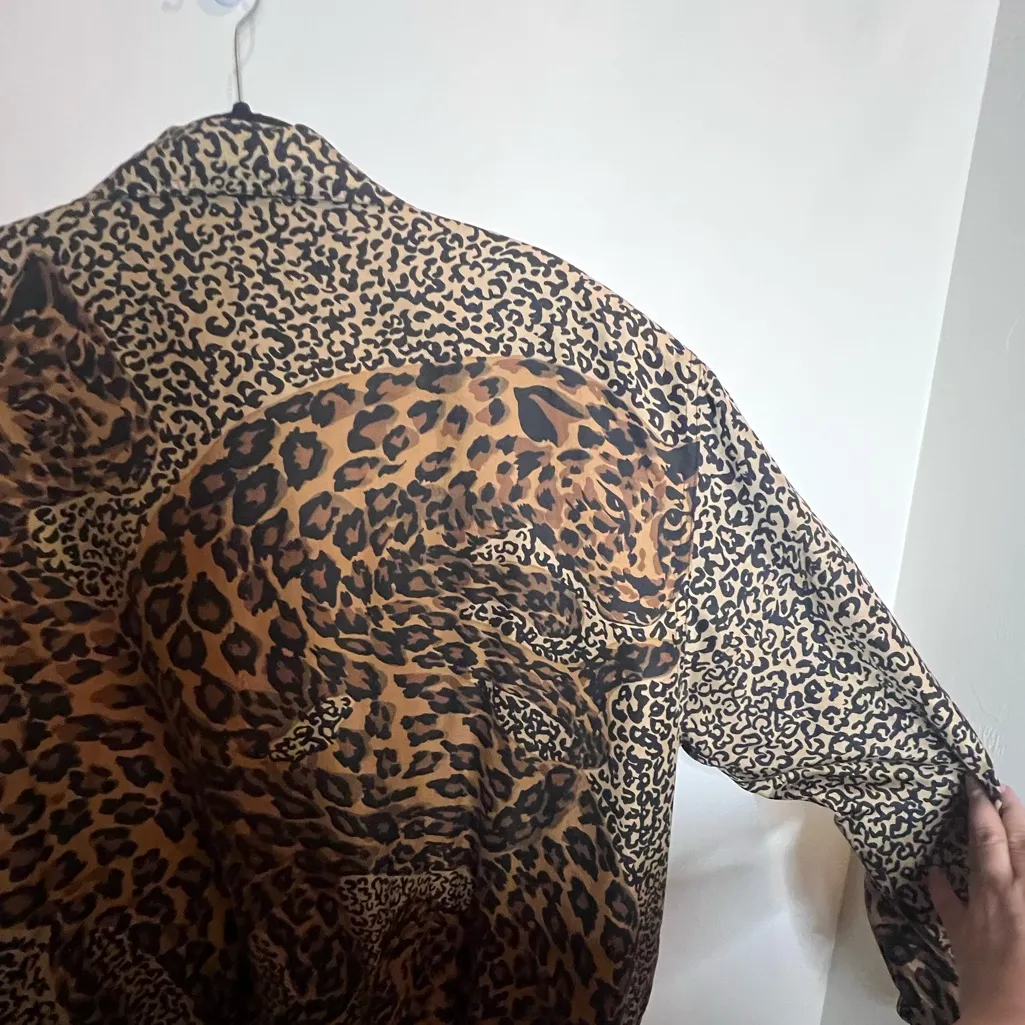Leopard Print Women's Jacket L vintage Fuda international 100% silk Brown Size L - Image 6