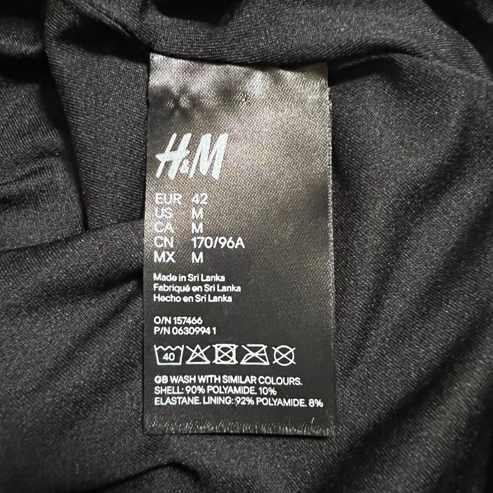 H&M Low V-Neck Ribbed One Piece Bathing Suit Size M Vacation Summer Minimalist - Image 6