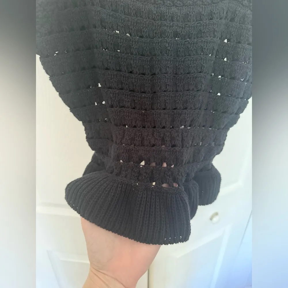 NWOT J. Crew Crochet Ruffle Sweater Tank Open Knit Tank Black Size Small - Image 3