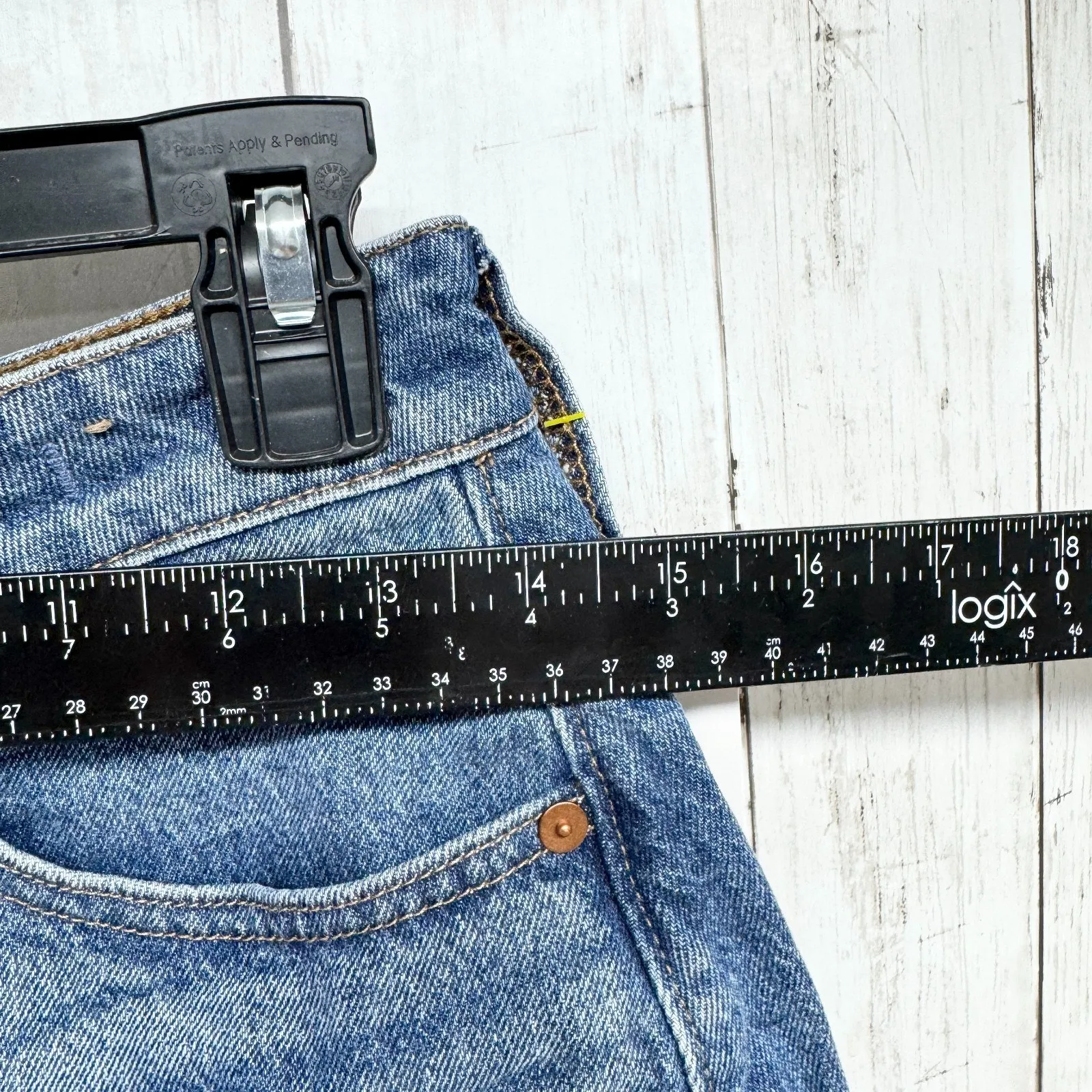 Madewell Shorts Women Size 26 The Curvy Perfect Vintage Short Medium Wash Midi - Image 5