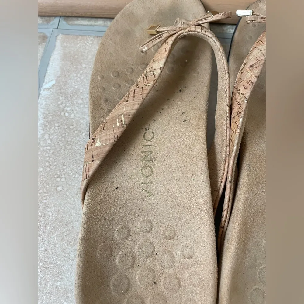 Vionic  Bow Thong Sandals - Bella in Gold Cork, women’s; size 9 - Image 6