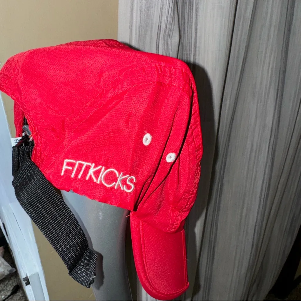 Fitkicks Adult One Size Red Lightweight‎ Adjustable Strap Foldable Baseball Cap - Image 2