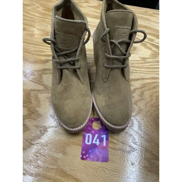 Coach New York Karson Wedge Boots Women's 6B Beige Suede Lace Up Ankle Booties - Image 2