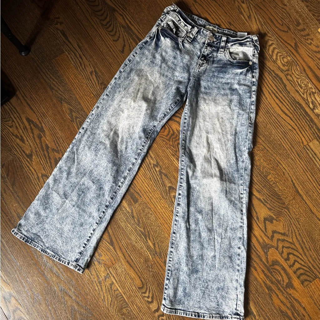 True religion acid wash low to mid rise baggy jeans size 26 small - Image 3