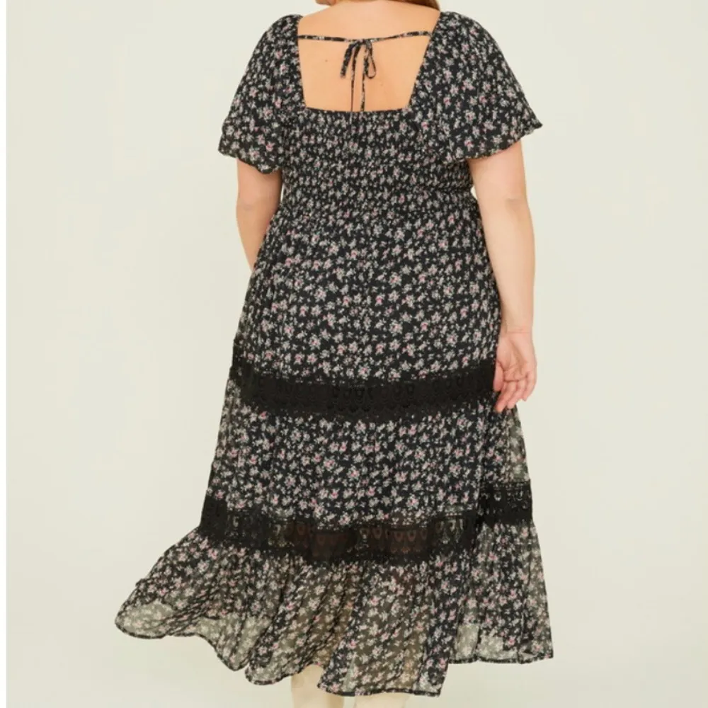 Arula Black & Red Green Dainty Floral Lace Trim Short Puff Sleeve Dress. Size XL - Image 11