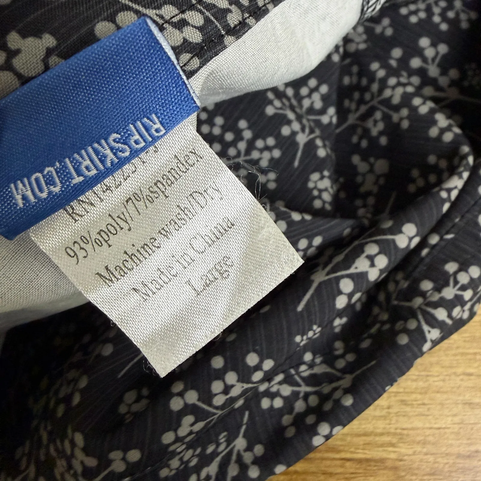 Ripskirt Hawaii Length 4 Large Wrap Skirt Inky Botanical Black Floral Beach Long - Image 9