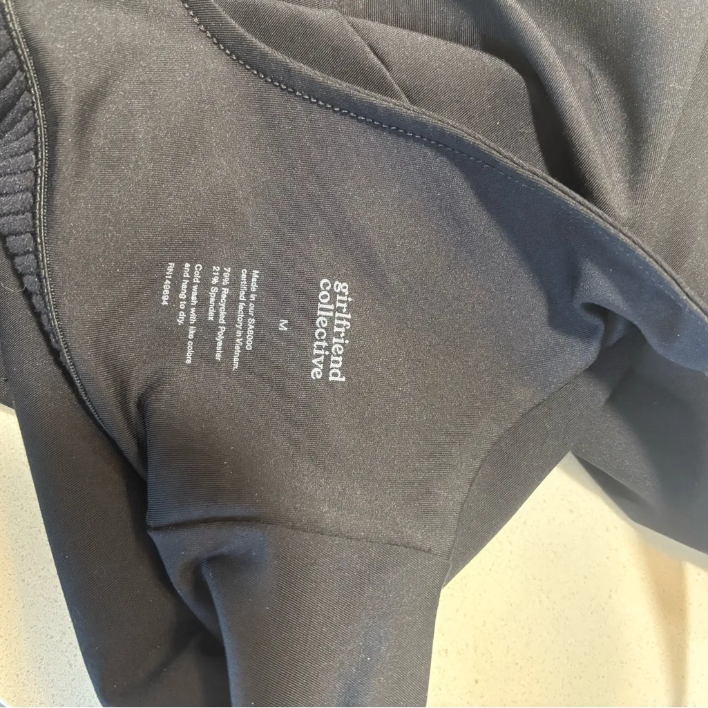 Gray Abercrombie & Fitch cropped knit top size XS - Image 8