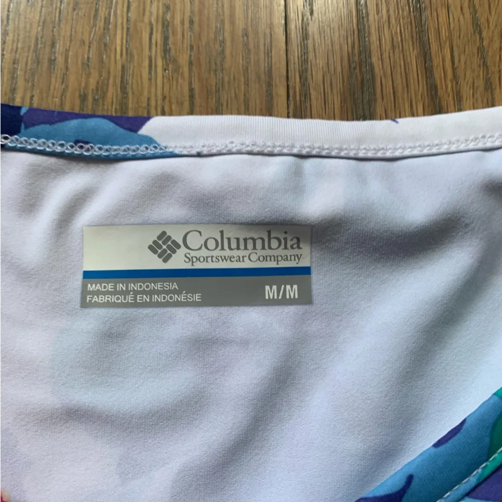 Columbia medium tank floral - Image 4