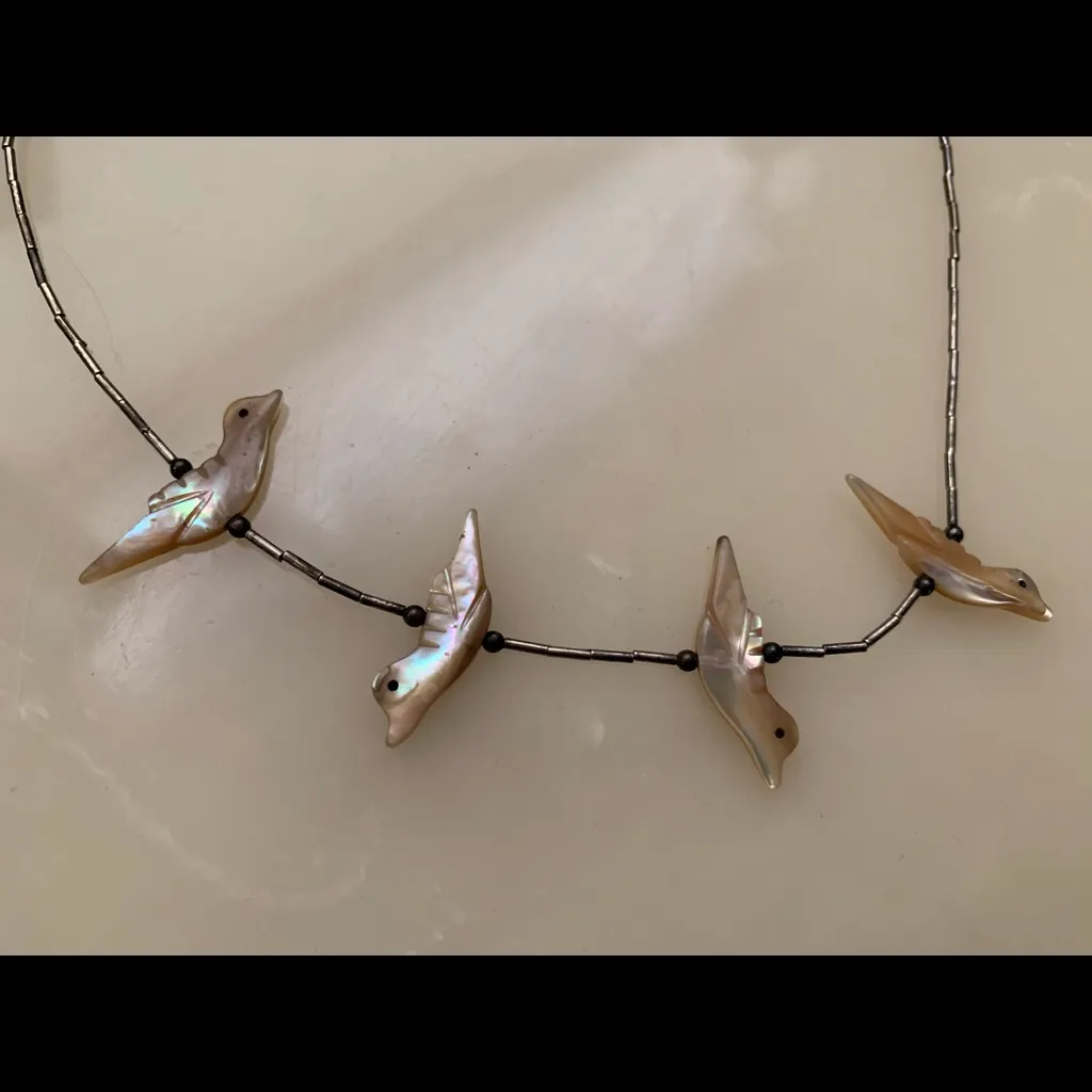 Vintage Carved Shell Bird Necklace Silver - Image 3