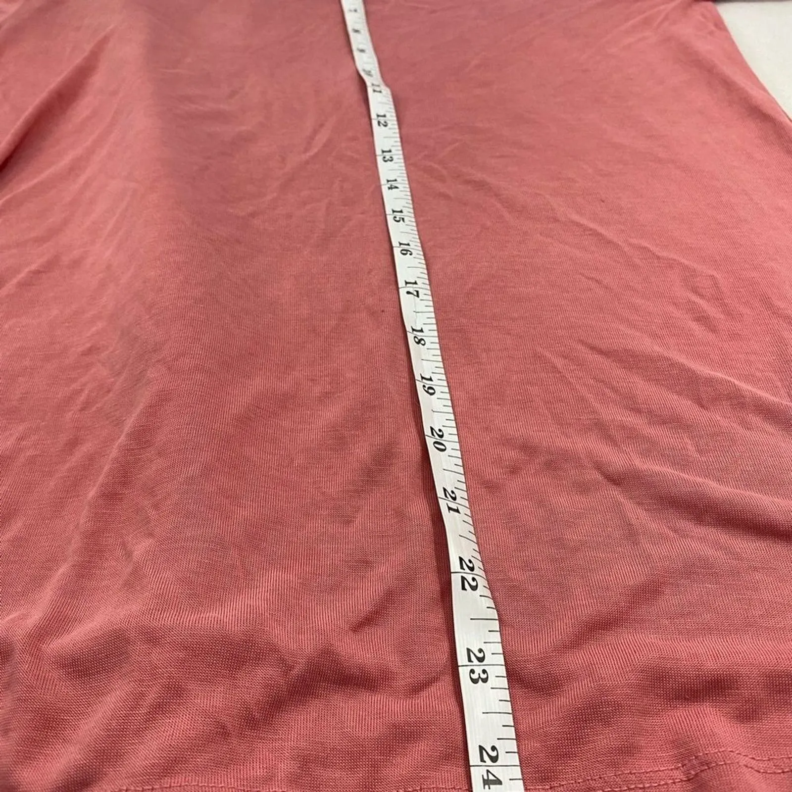 24/7 by Maurices women size medium pink Long Split Sleeve  V‎ Neck lightweight - Image 9