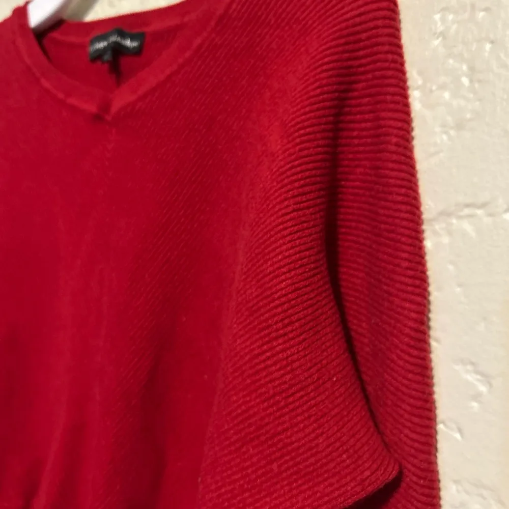 Catherine Malandrino Red Crew Neck Sweater with Long Sleeves - Image 3