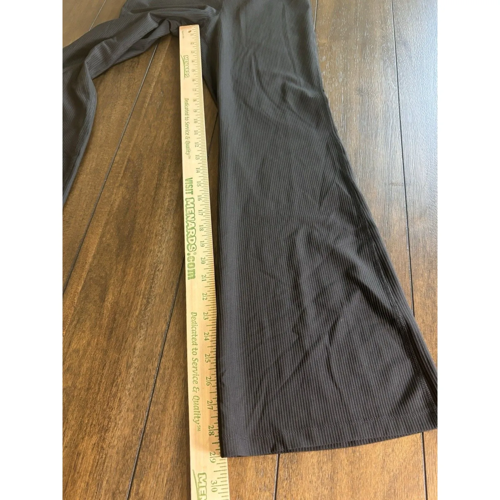 Old Navy Extra High-Rise PowerSoft Ribbed Flare Leggings Small Petite NEW! - Image 4