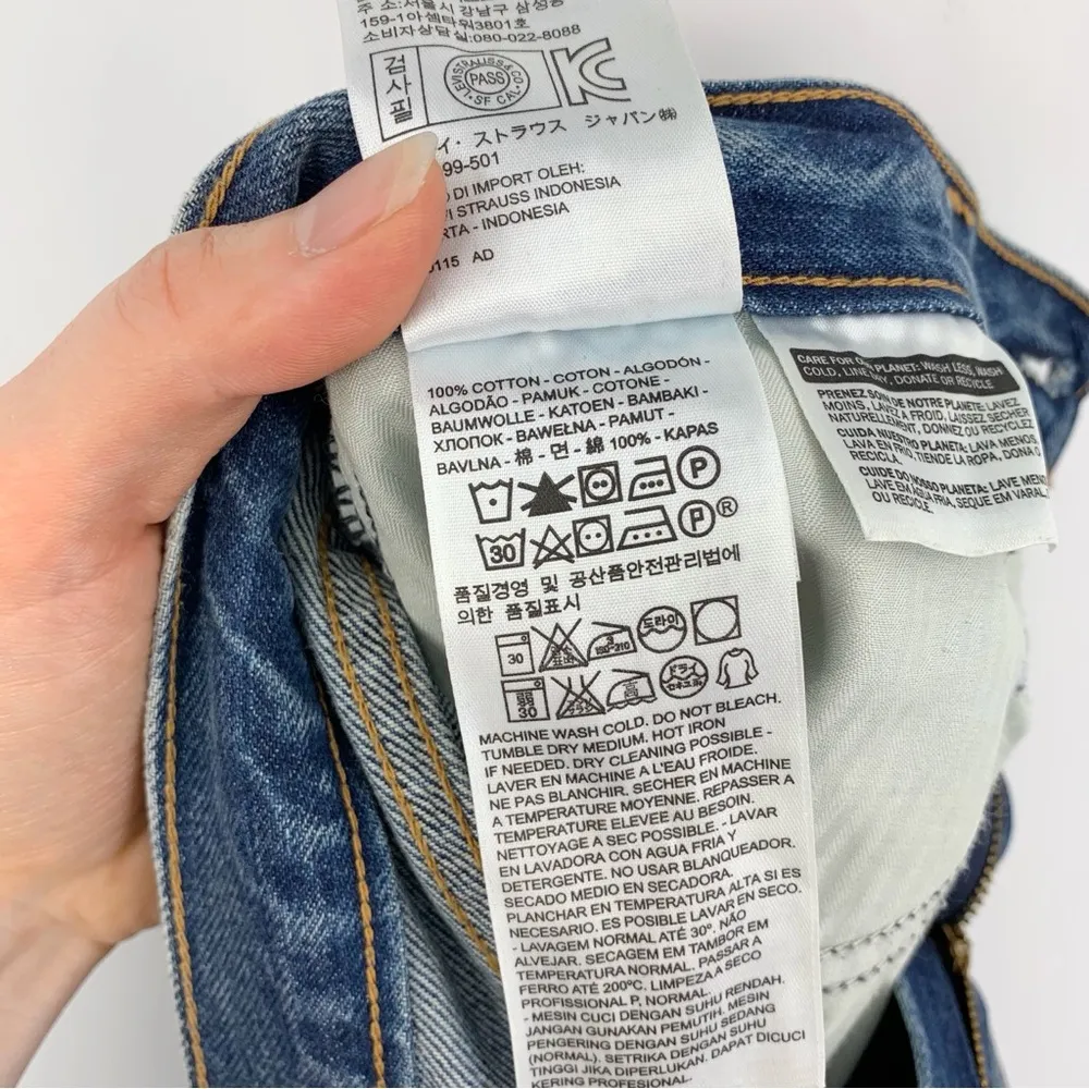 LEVI'S Blue Denim Mini Skirt Medium Wash 27 - Image 6