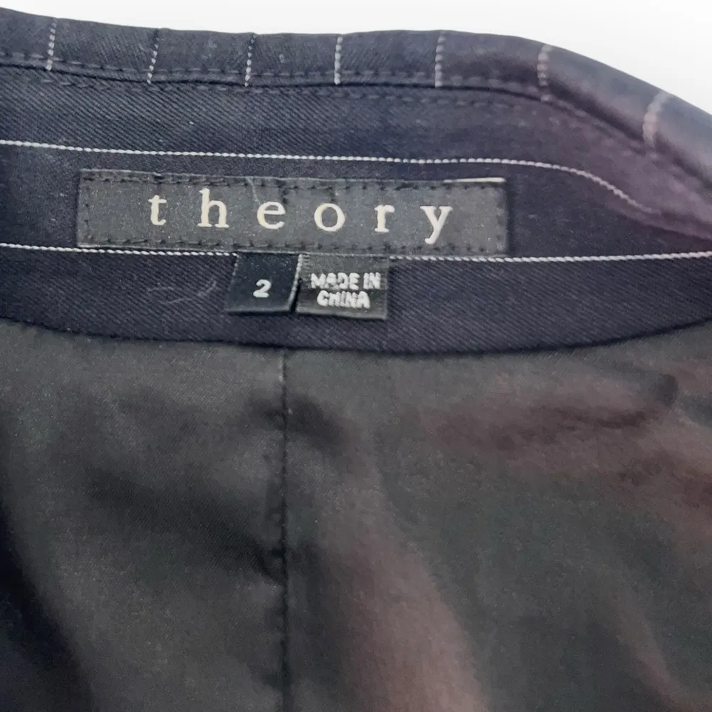 THEORY Navy white Pinstripe double breasted blazer Suit Jacket cotton slim sz 2 - Image 4