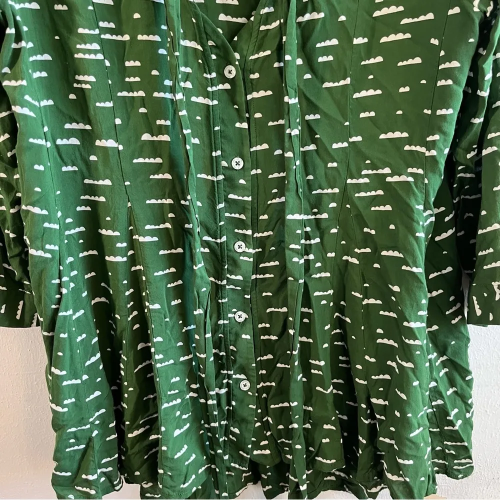 Anthropologie  Blouse Maeve Green & White Clouds Print Bow Front Button Up S EUC - Image 5