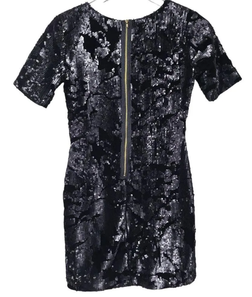 TopShop Short Sleeve Sequins Velvet Mini Dress in Black As Styled On Beyonce - Image 6