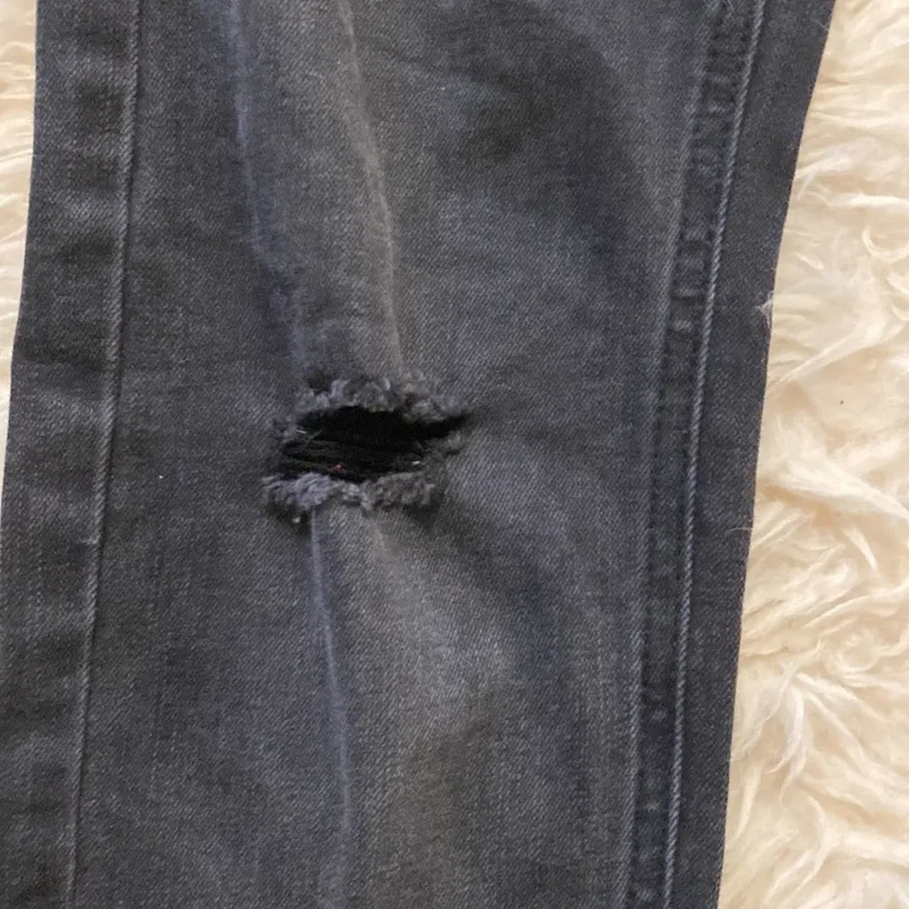Ring of Fire Black Distressed Skinny Denim Jeans Sustainable EUC Sz 27 - Image 8