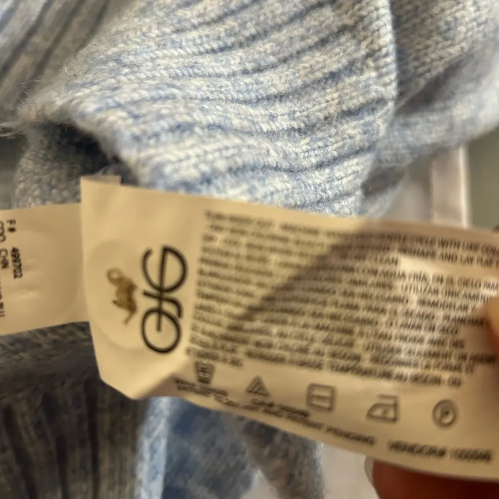 Ella Moss Blue V-Neck Relaxed Sweater - Image 9