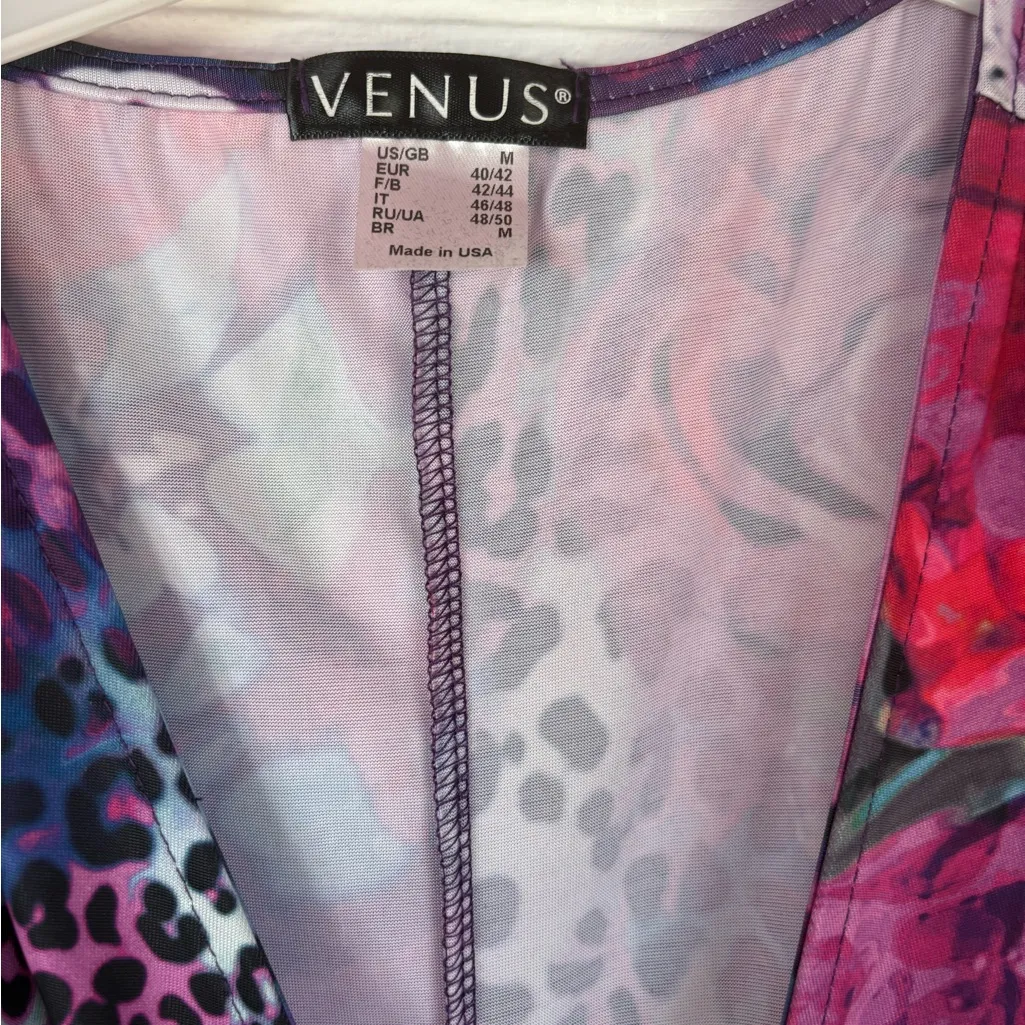 Venus Y2K Floral Animal Print Embellished V-Neck Top Size Medium - Image 3