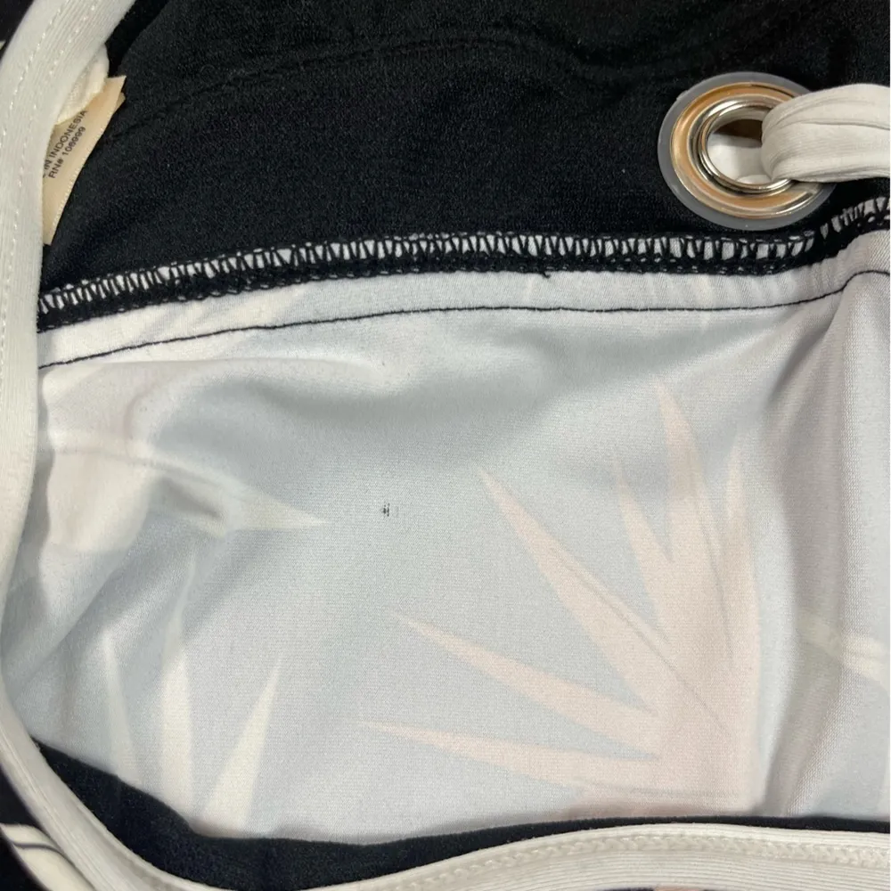 Sea Angel Medium Retro Floral Tropical Pastel V Neck Swimsuit 50’s - Image 4