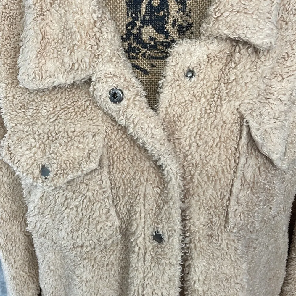 C’EST TOI Fuzzy Snap Jacket - Image 2