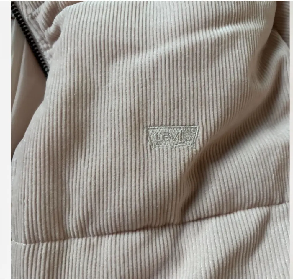 Levi's Pink Corduroy Levi’s Jacket - Image 4