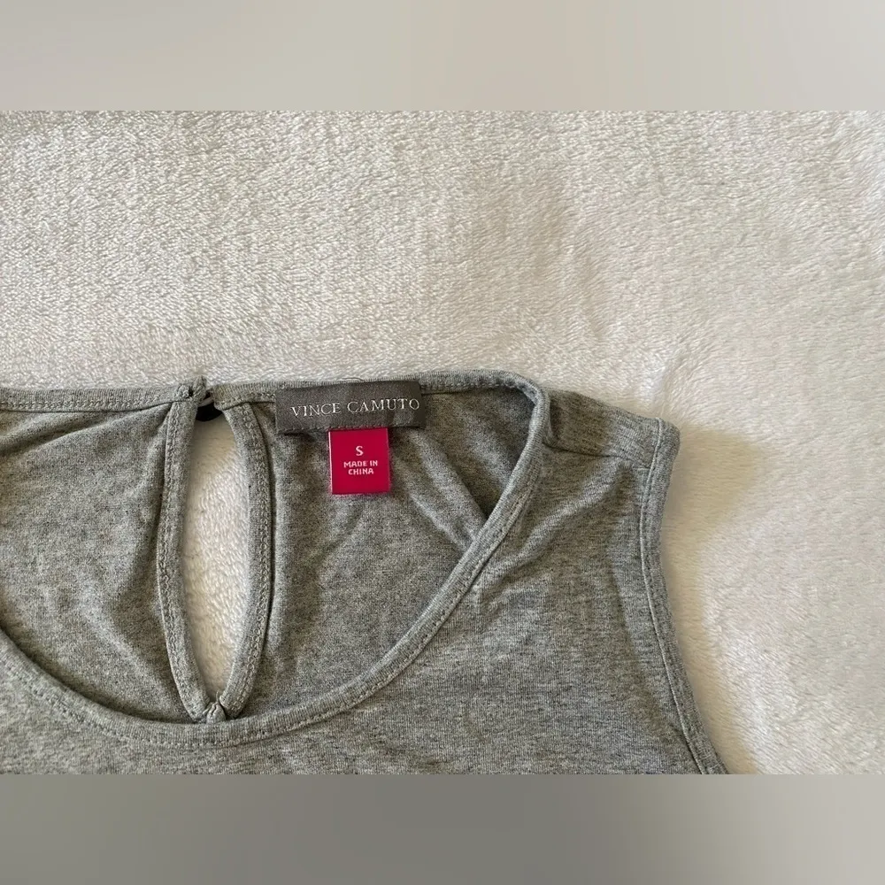 Vince Camuto Sleeveless Top Size Small - Image 2