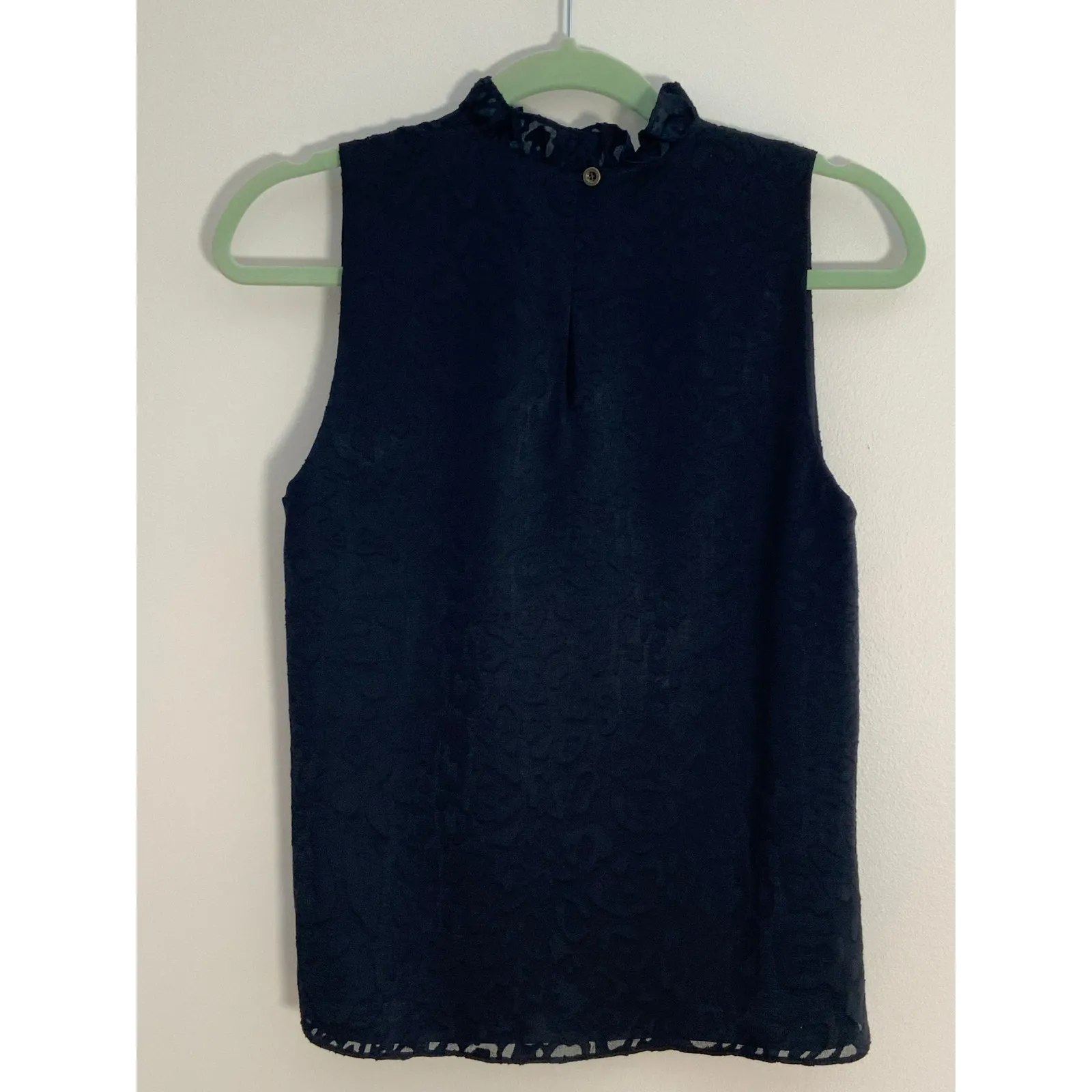 Waverly Grey Leopard Print Black Blouse NWT size‎ small - Image 5