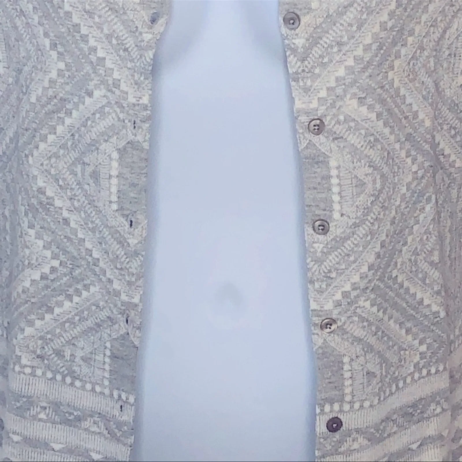 Bass Medallion Print Grey & White Cardigan Button Front Sweater Medium Gray - Image 3