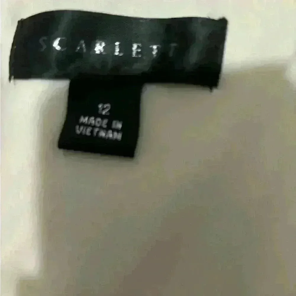 Scarlett Champagne Gold Cocktail Dress Glittery Sparkly - Image 5