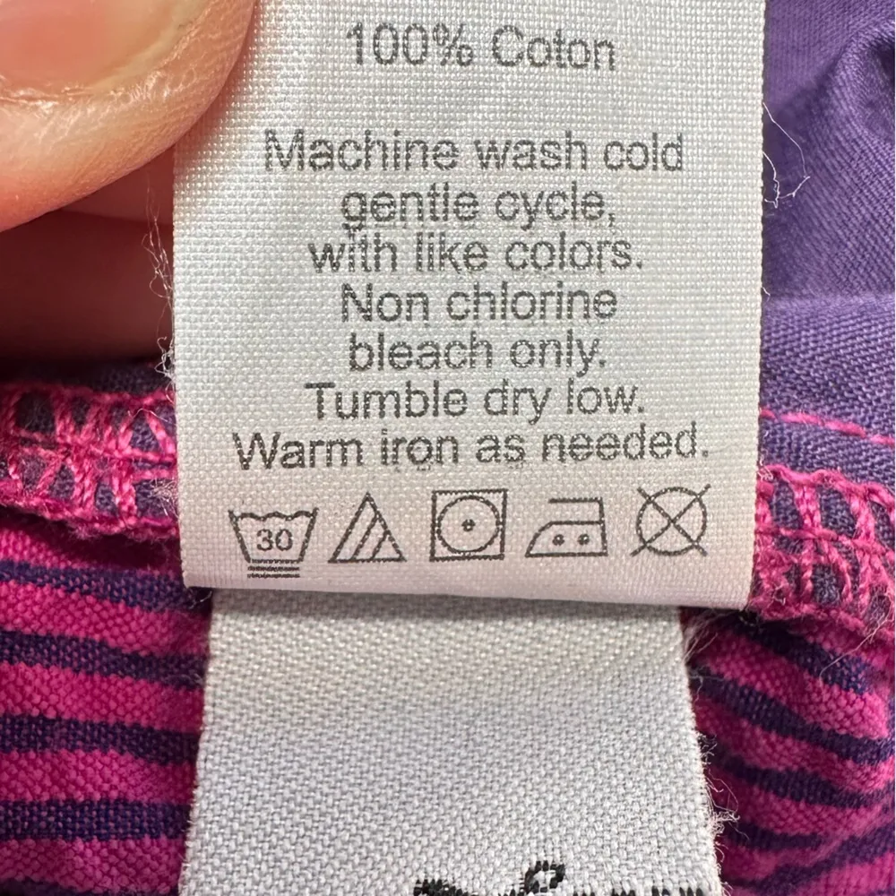 J. Crew Women's Sz 6 Seersucker
Purple Blue Striped Shorts Pockets 3" Inseam - Image 4