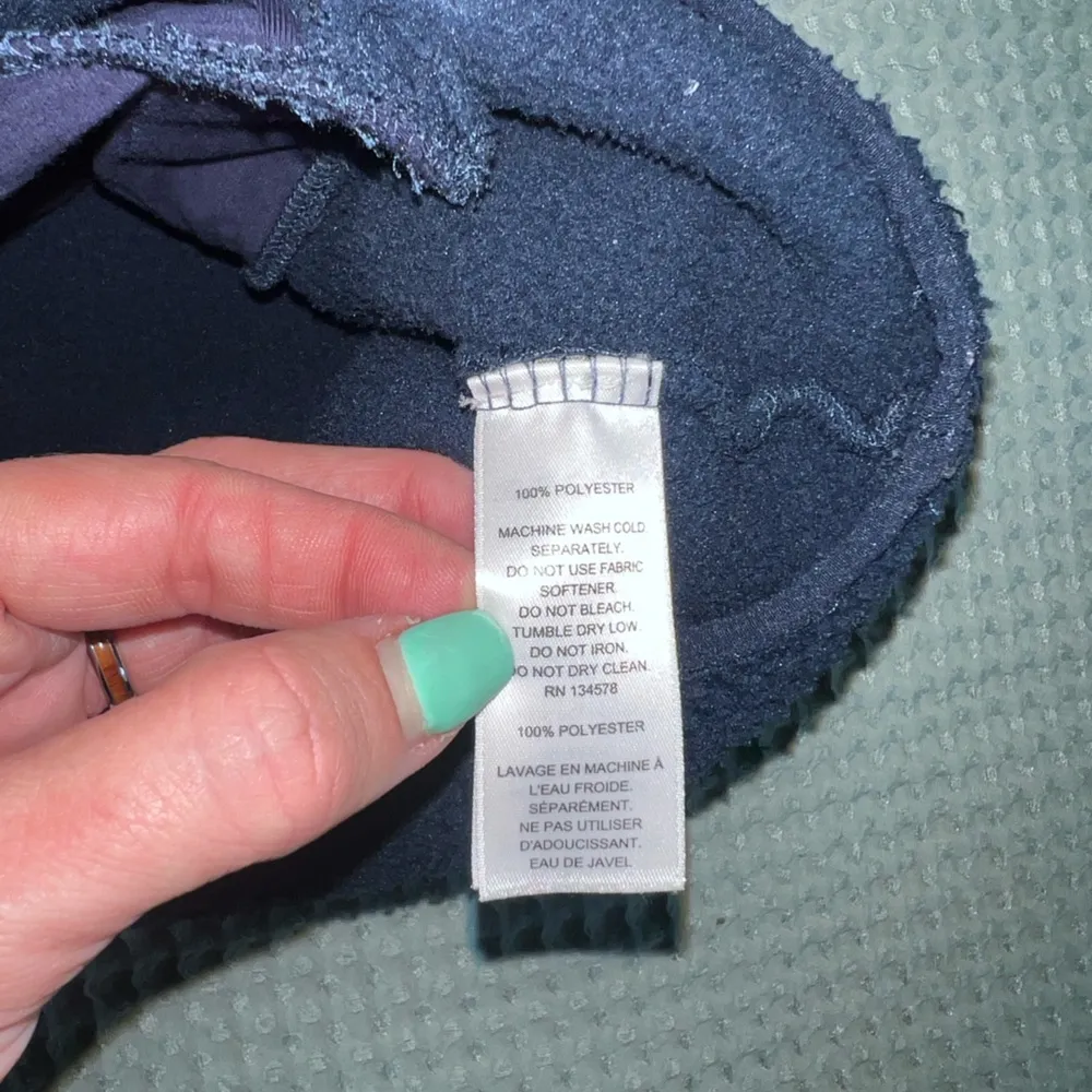 VINYARD VINES Sherpa fleece quarter zip
Size Large - Image 5