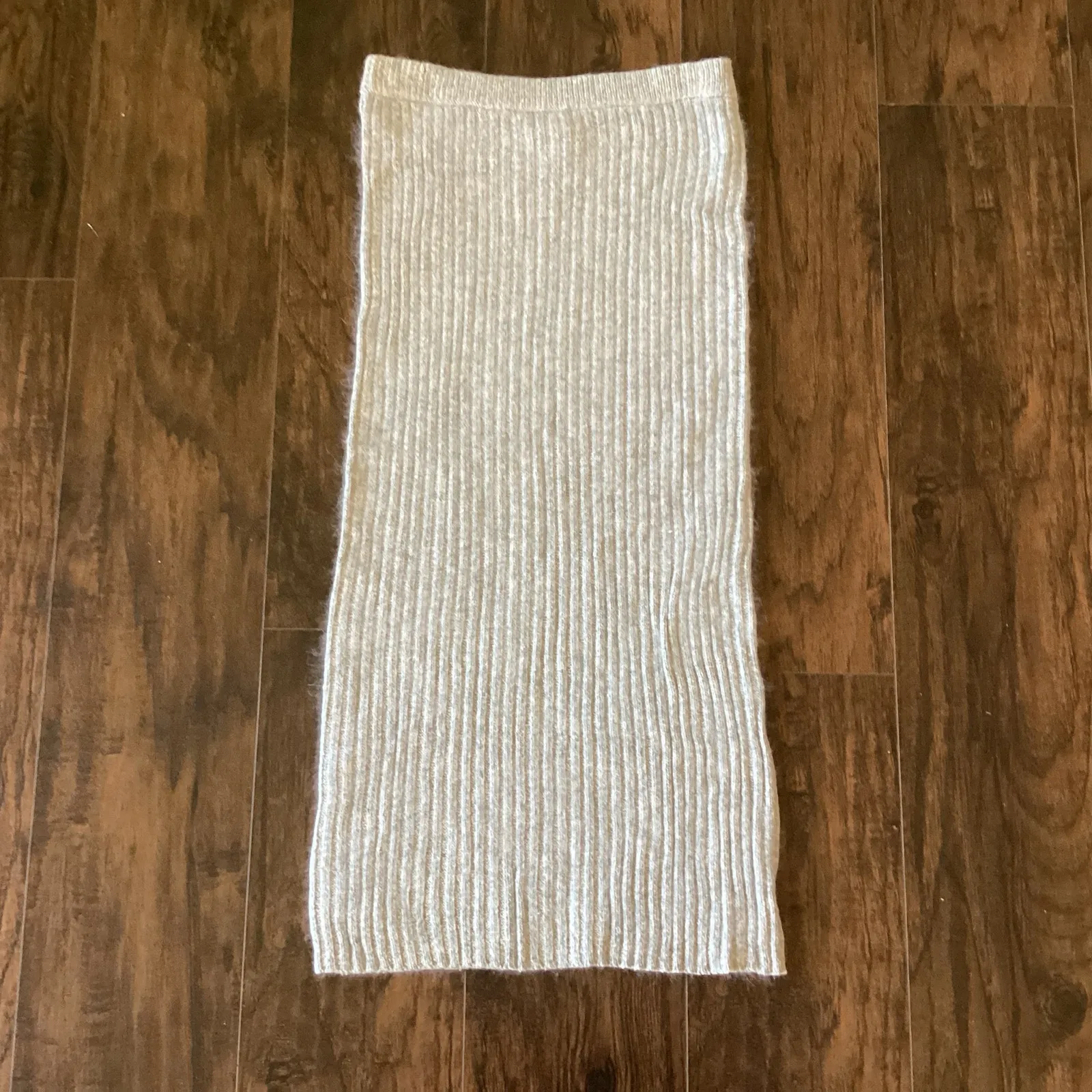 Debut Silk & Angota Ribbed Skirt - Image 4