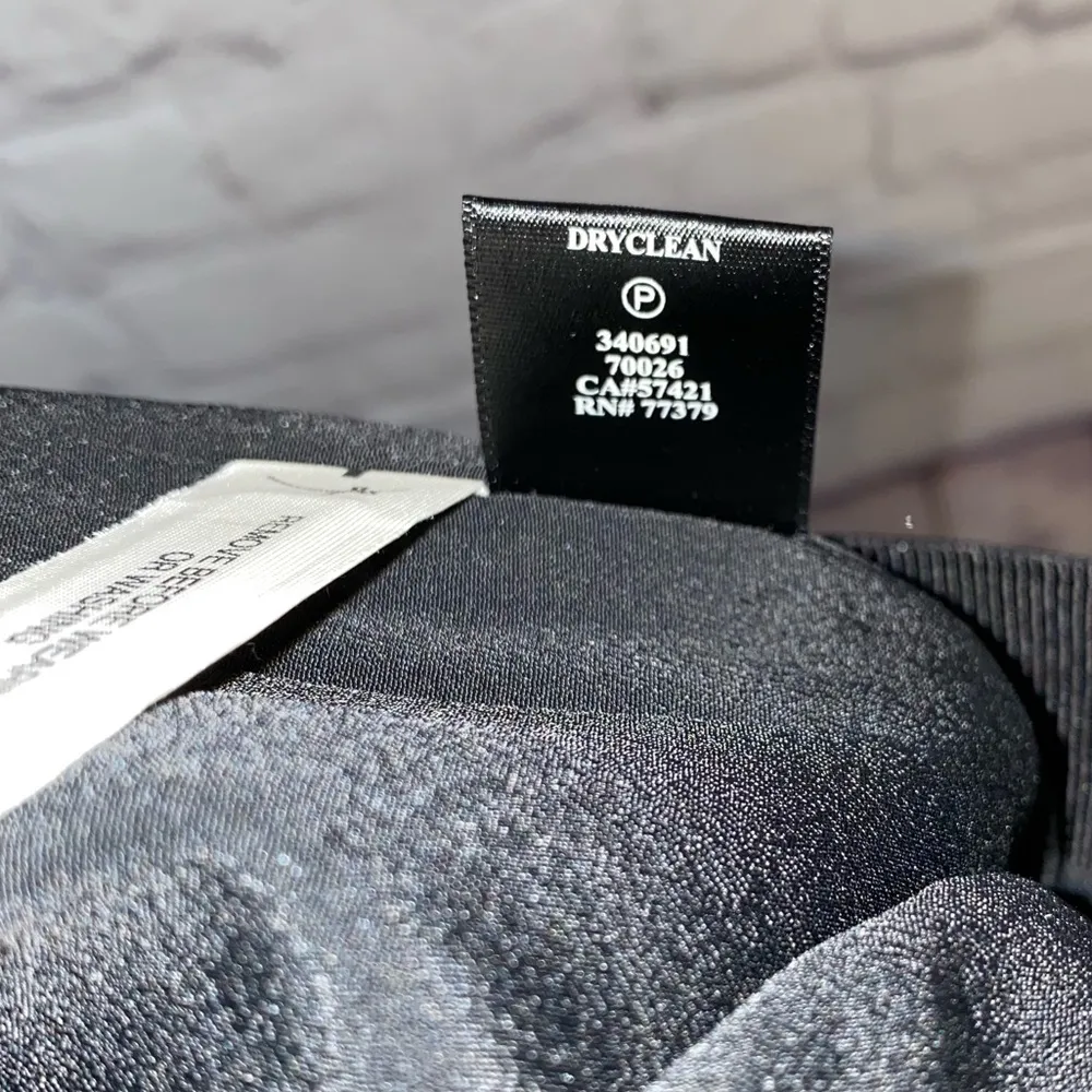 NWT Ann Taylor Black Waffle Knit Lined Straight Skirt - Image 7