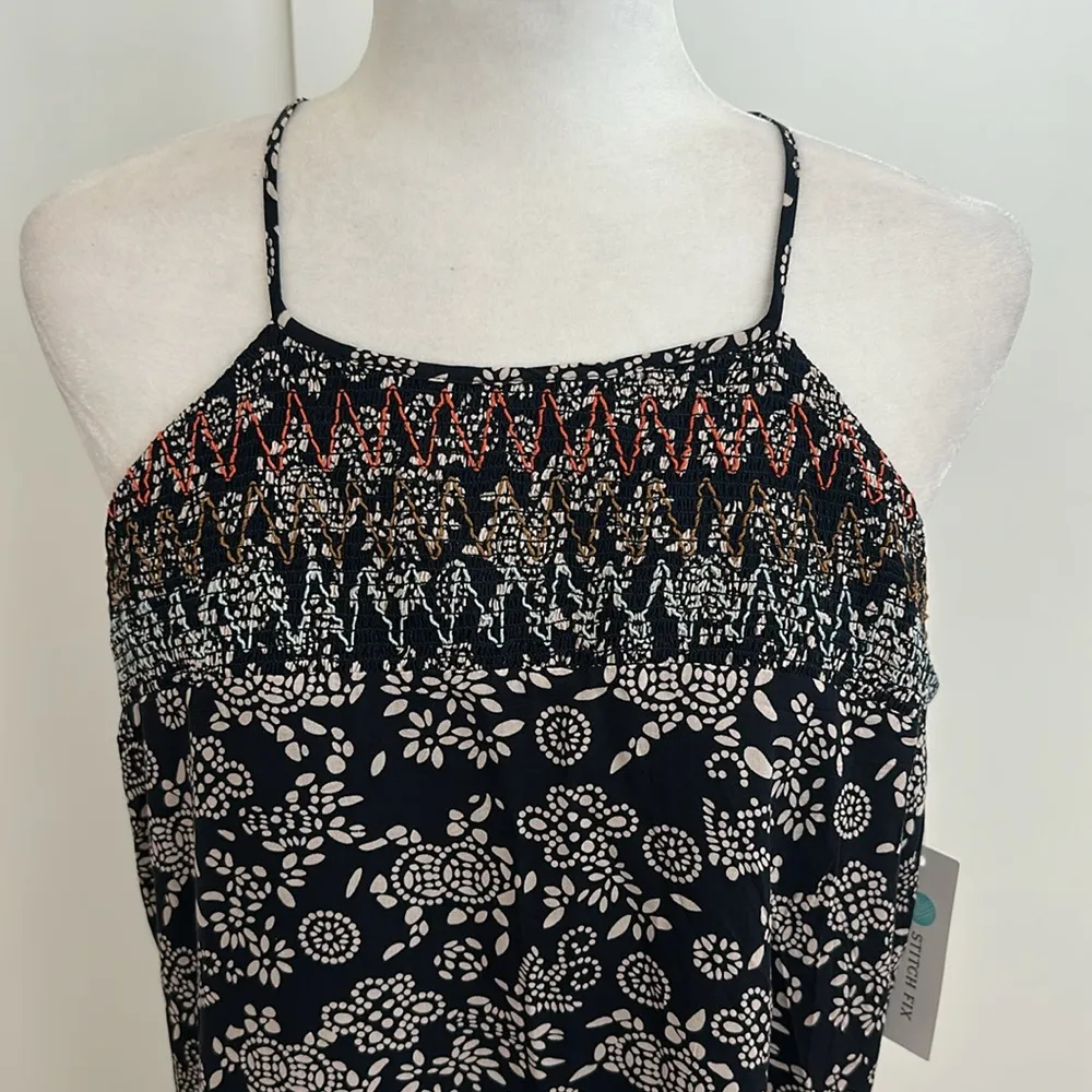 NWT THML Dress Sz L - Image 3