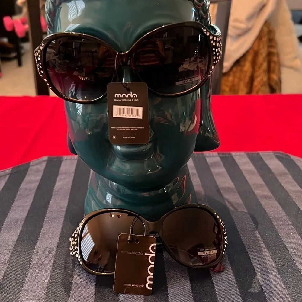 Modo collection NWT w/bling & multi colored animal print stems Black - Image 2