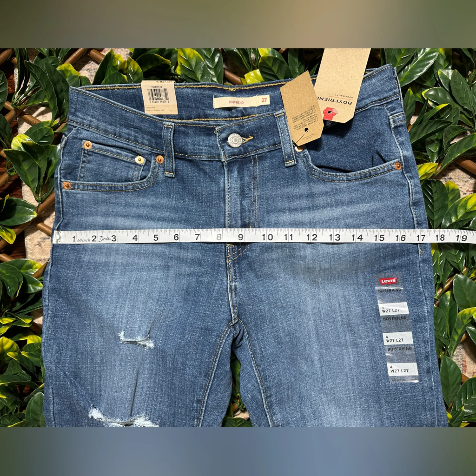 Levi Strauss Boyfriend Mid Rise Jeans Ankle Crop Size 4 NWT - Image 10